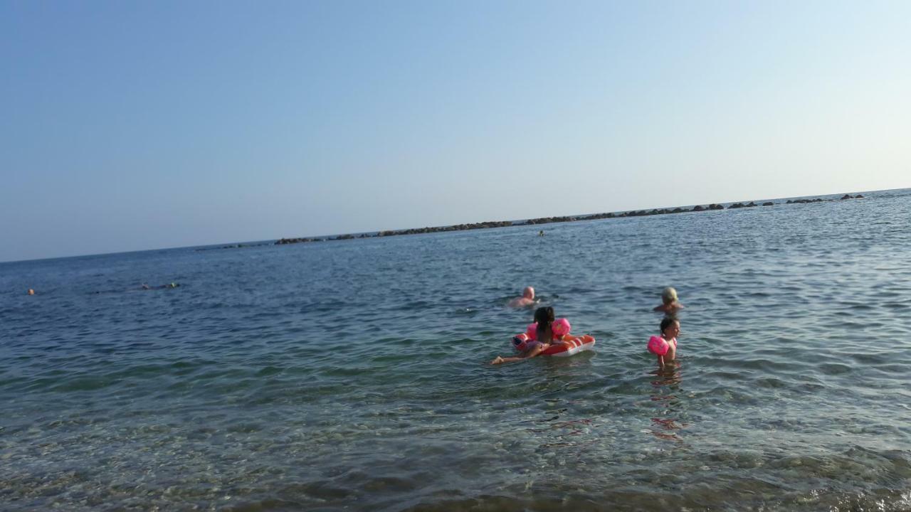 Sogno Vacanze Lägenhet Massa  Exteriör bild
